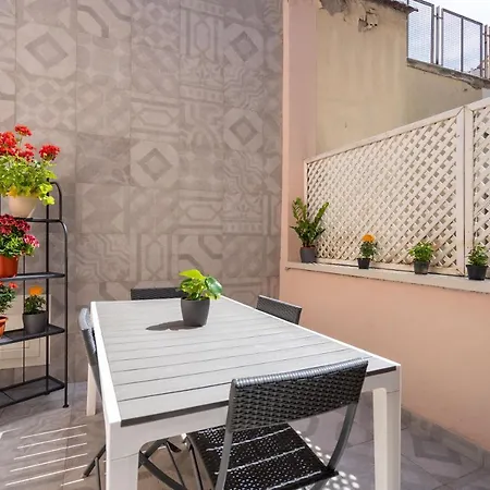 Appartement Elegante Con Terrazzino Nel Centro Di
